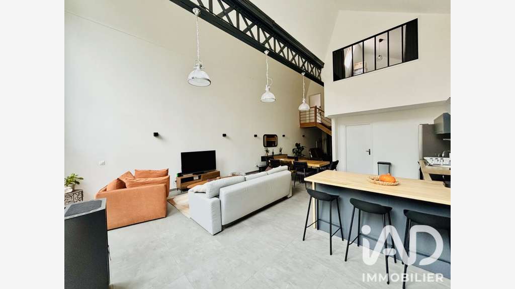 A louer Loft de 147m² à Tourcoing Blanche Porte
