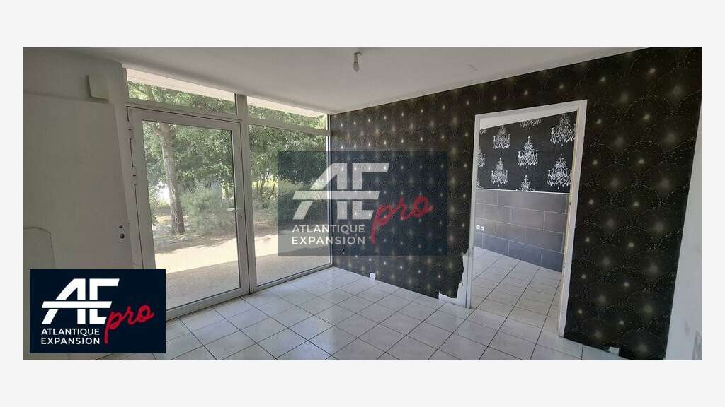 Local commercial 84m² à louer à Trignac