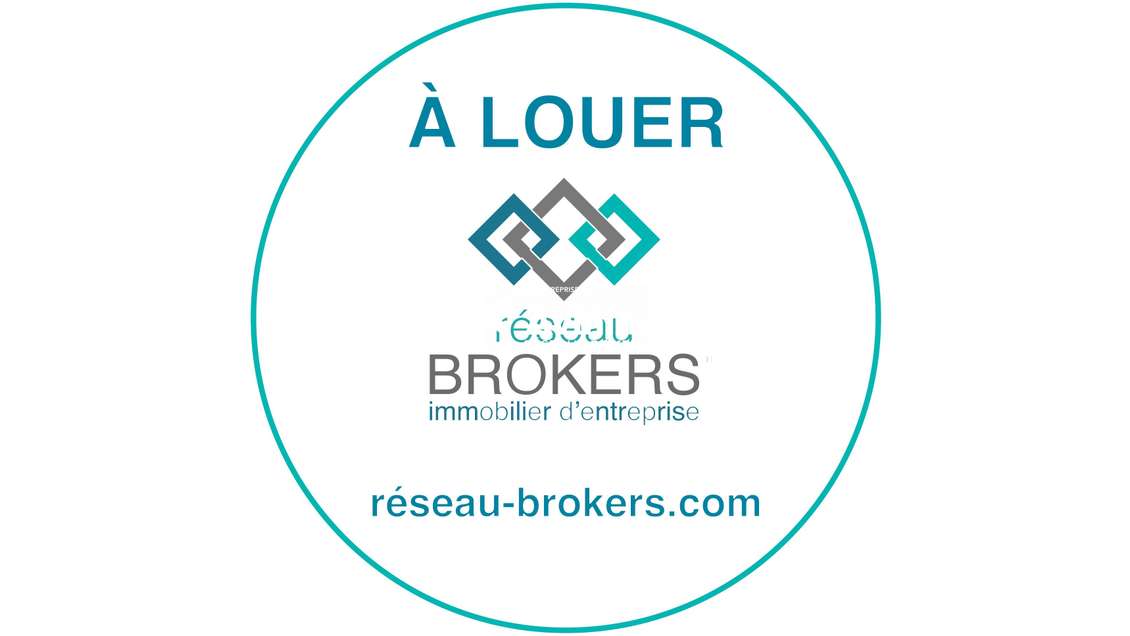 A louer local commercial 440m² ZAC Trignac