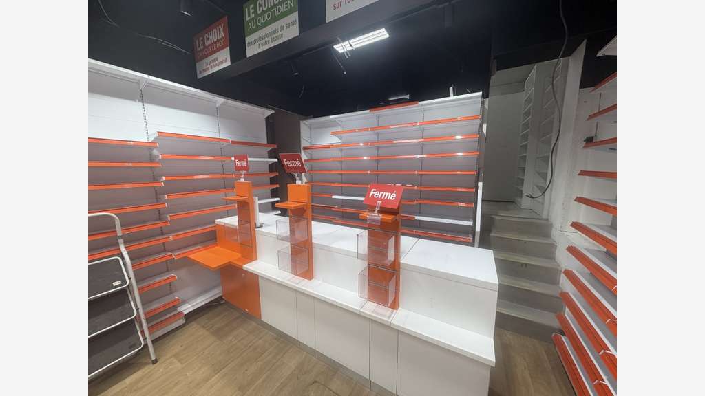 A louer local commercial 121m² hypercentre Troyes