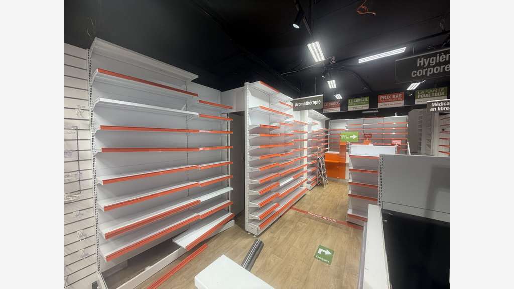 A louer local commercial 121m² hypercentre Troyes