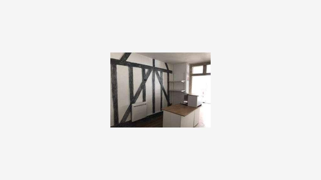 Local commercial Bureau 95.00m2 - 1000 euros