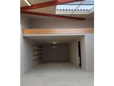 Location Locaux d'activités - Entrepôts à Urt