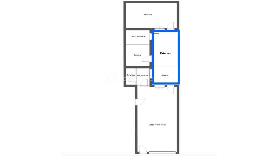 Local commercial - 80 m² + extérieur couvert - V