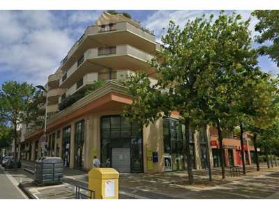 Location Locaux commerciaux - Boutiques à Valence