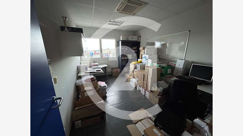 A louer bureaux 500m² à Valence Sud  ZA de Clairac