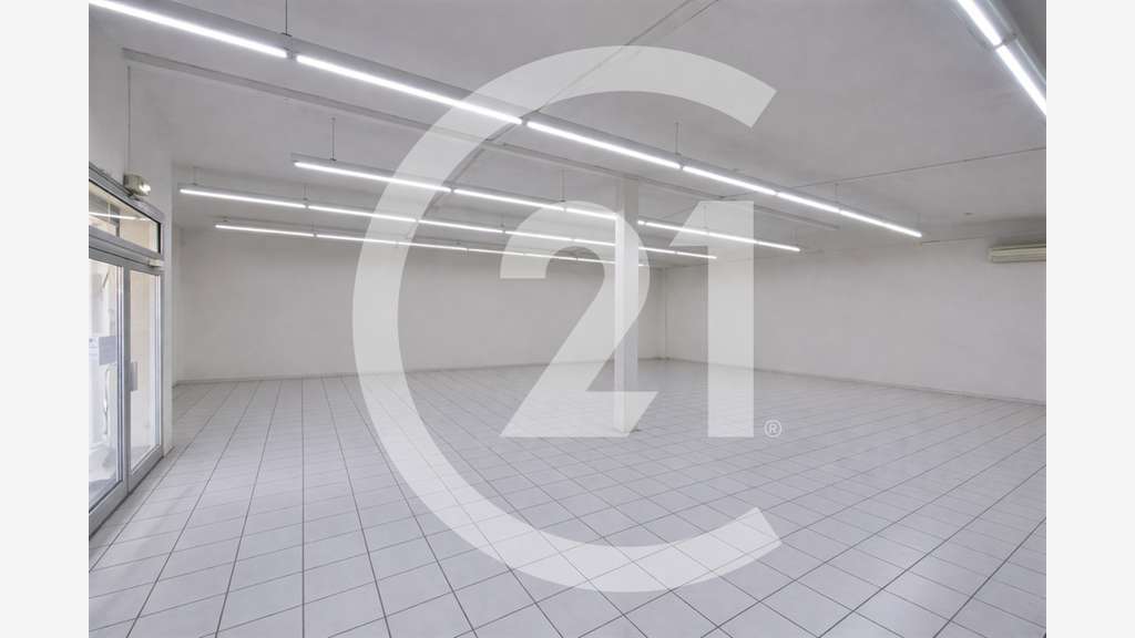 A louer local 550m² Valence plateau des Couleures