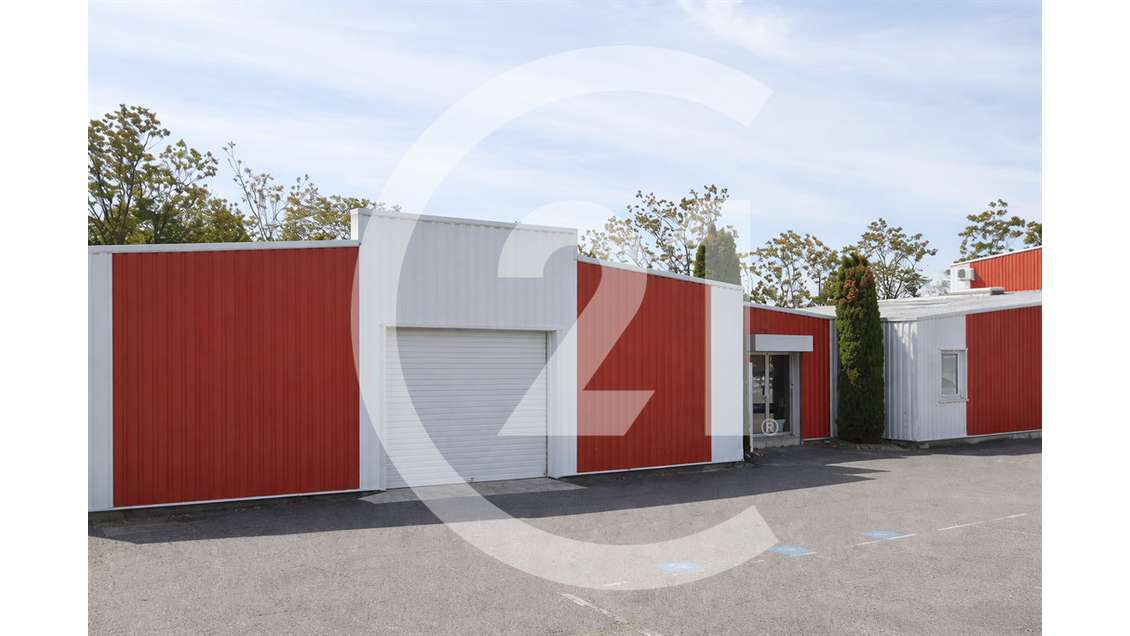 A louer local 550m² Valence plateau des Couleures