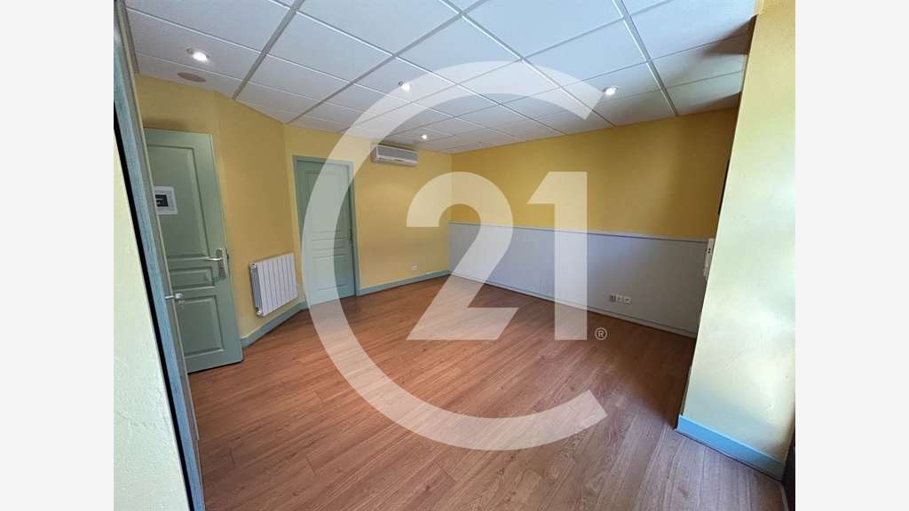 A louer local 42m² à Valence centre secteur Gare