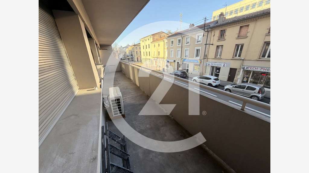 Local professionnel à louer Valence Av Sadi Carnot