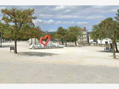 Local commercial 190m² à louer en centre Valence