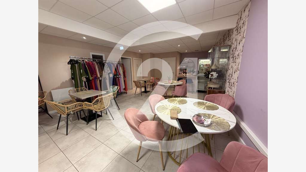 Exclusivité à louer local commercial 150m² Valence