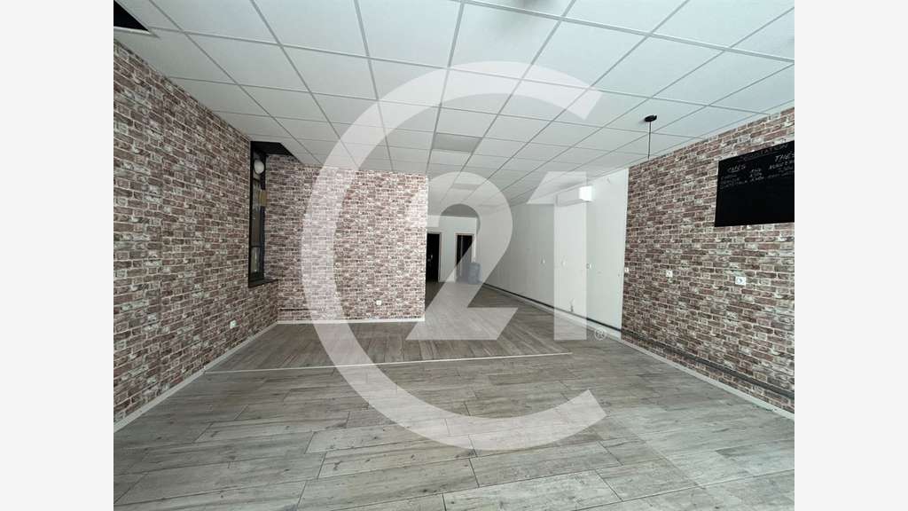 A louer local 100m² en centre-ville de Valence