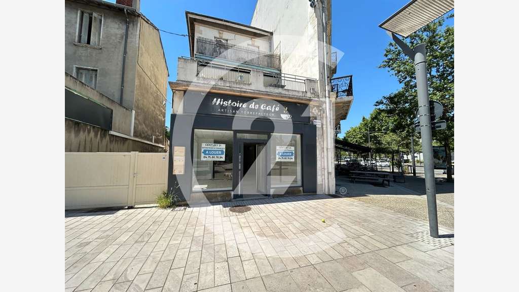 A louer local 100m² en centre-ville de Valence
