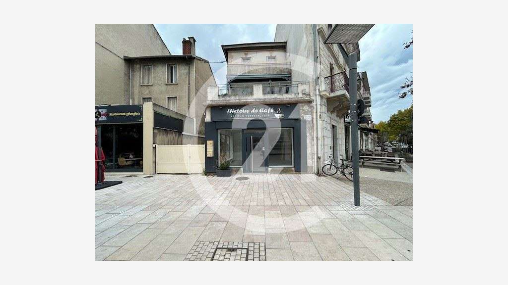 A louer local 100m² en centre-ville de Valence
