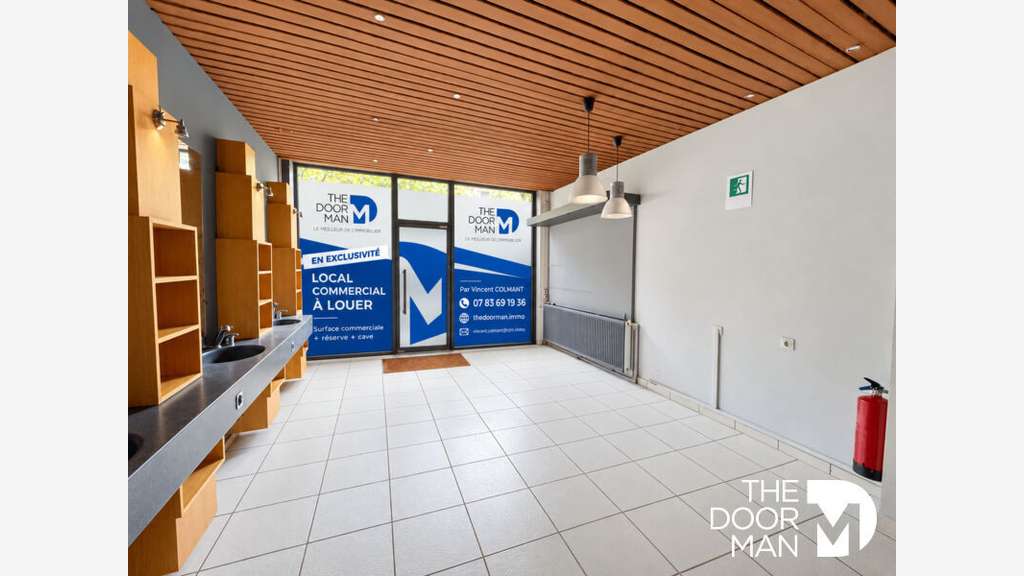 Locaux commerciaux 59300