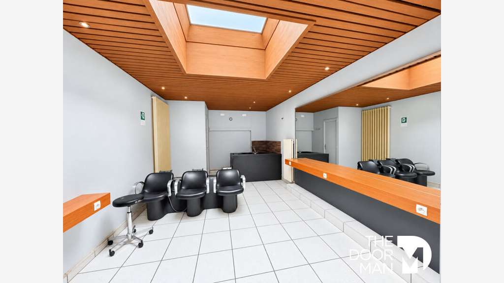 Locaux commerciaux 59300