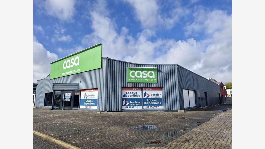 Exclusivité local commercial 740m² Vannes Ouest