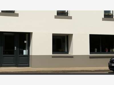 A louer local de 100m² axe passant Vannes Ouest