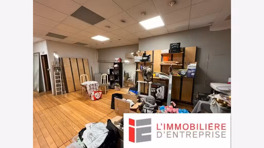 Local commercial de 127m² à louer à Vannes centre