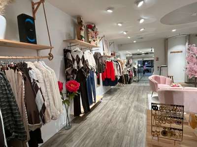Local commercial de 127m² à louer à Vannes centre