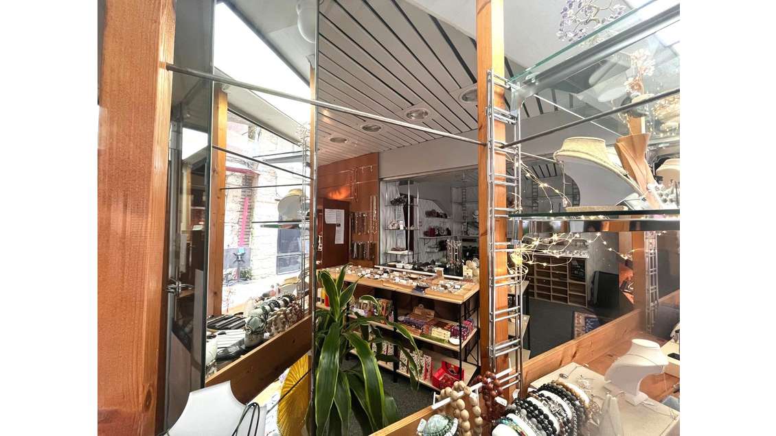 Cession droit au bail local 25m² Vannes Intramuros