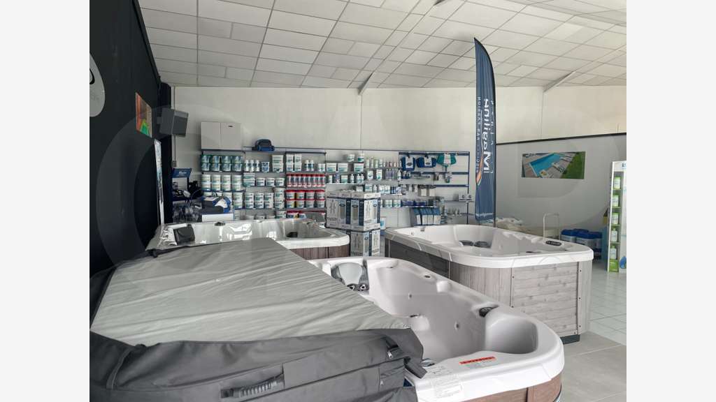 A louer local commercial 188m² à Vannes