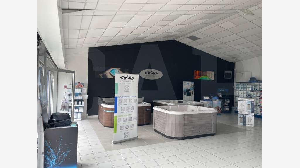 A louer local commercial 188m² à Vannes