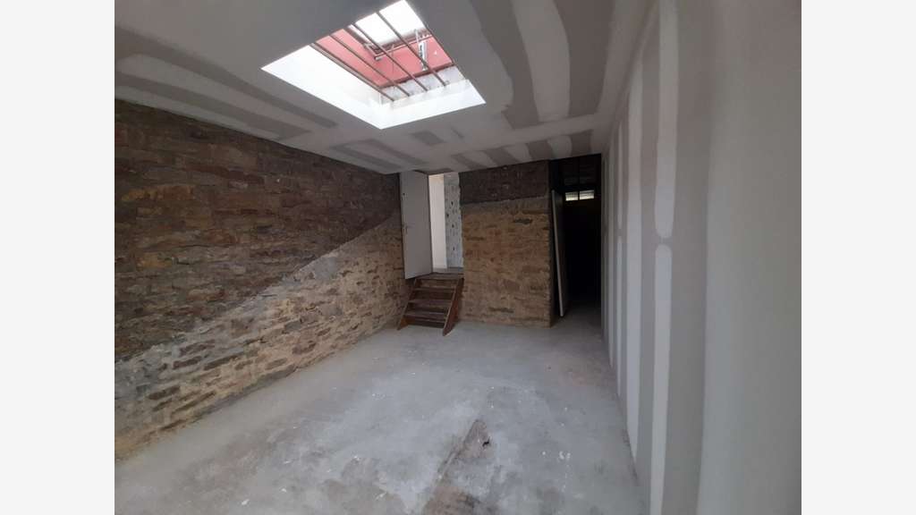 Local commercial sur grande avenue de Vannes