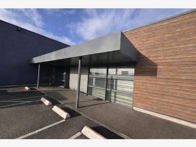 A louer local 255m² ZAC Parc Lann à Vannes