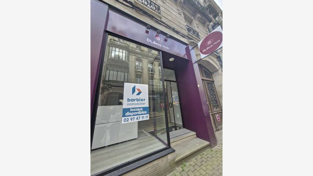 Loue local commercial de 22m² Vannes centre ville