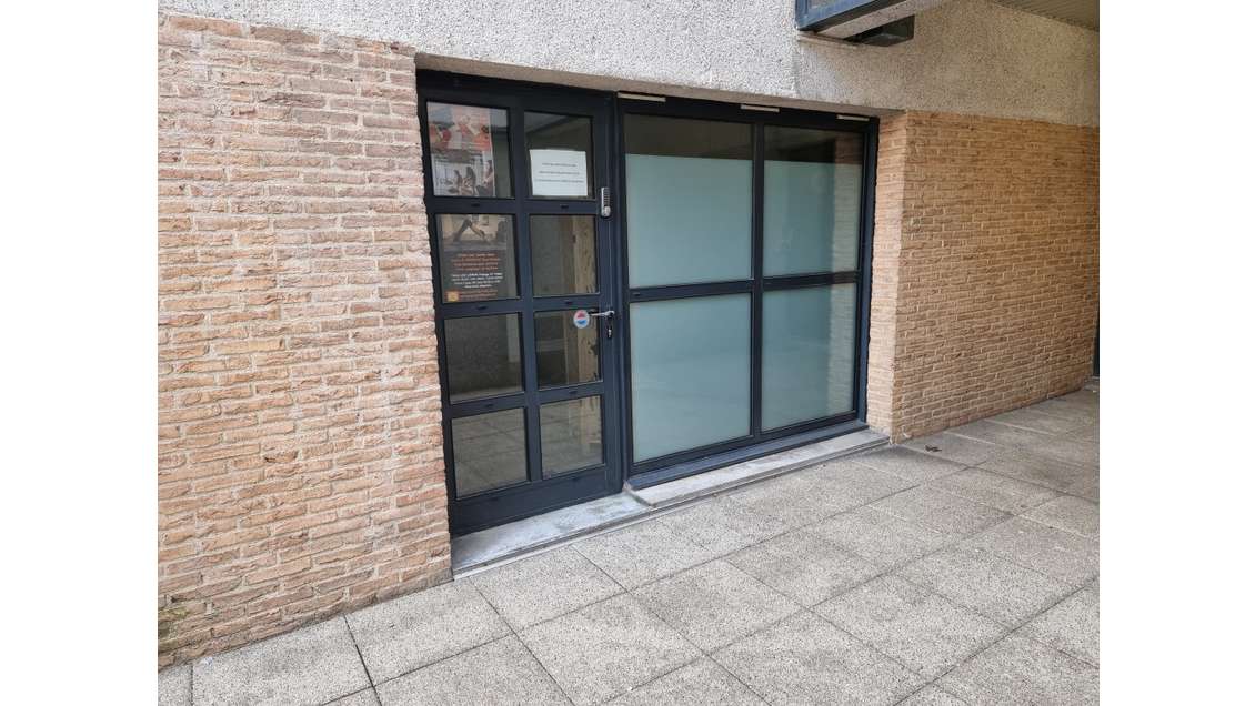 Local ccial 64m² rue du Maréchal Leclerc Vannes