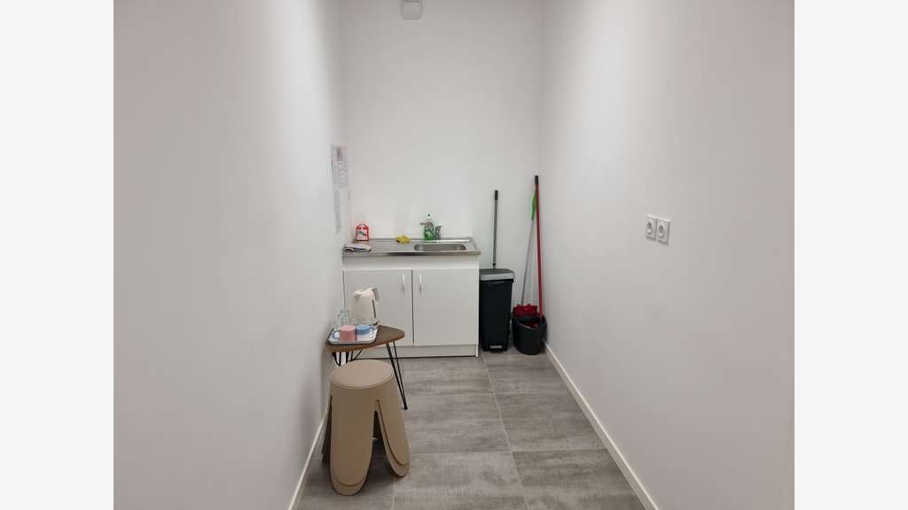 Local ccial 64m² rue du Maréchal Leclerc Vannes