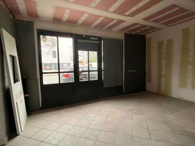 Local commercial 80m² à louer à Vannes