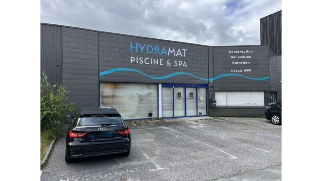 A LOUER - VANNES - Zone de PARC LANN