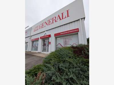 A louer local commercial de 93m² à Vannes Ouest