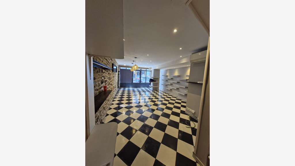 CENTRE VILLE DE VANNES - Local commercial de 40 m²