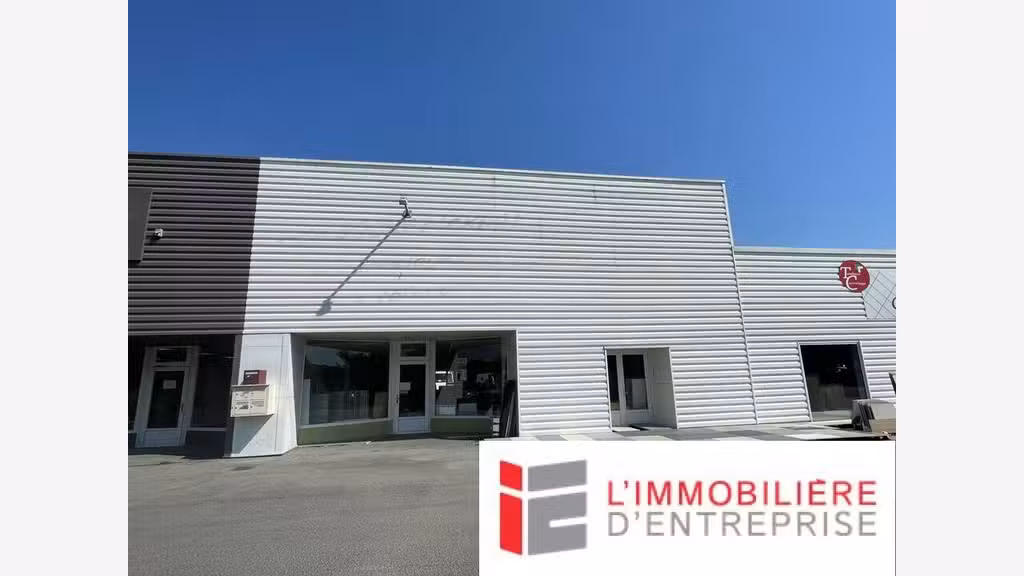 A louer local commercial 172m² à Vannes