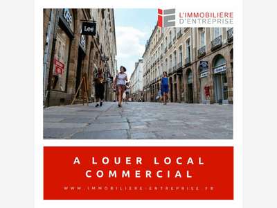 A LOUER - LOCAL COMMERCIAL - VANNES CENTRE
