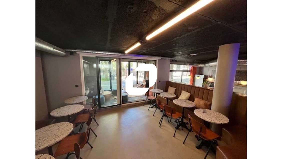 A louer Local commercial 106m² Vanves