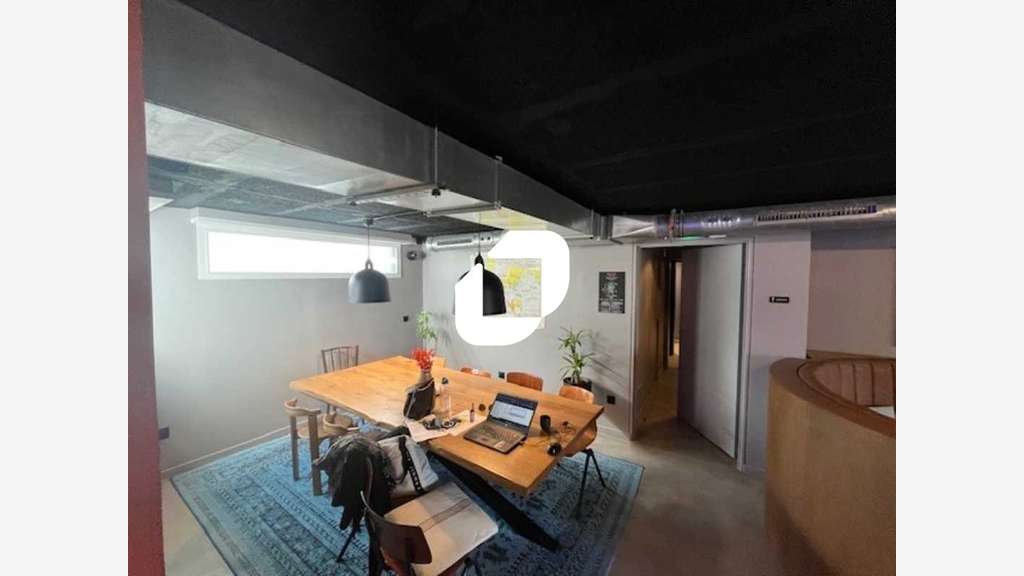 A louer Local commercial 106m² Vanves