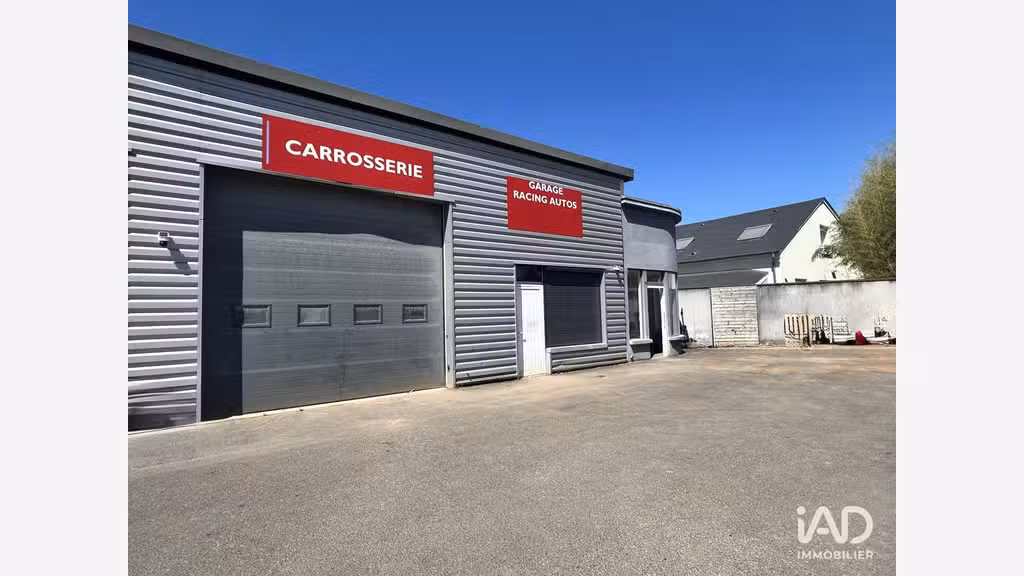 Local commercial à Varetz