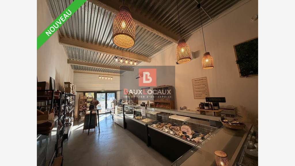 VEDENE - LOCAL COMMERCIAL à louer