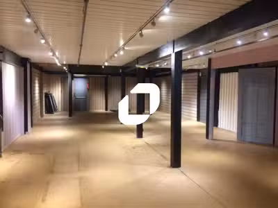 A louer Local commercial 171m² Velizy villacoublay