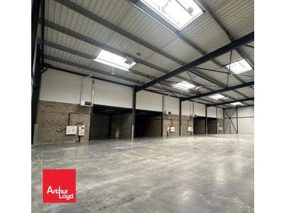 Location Locaux d'activités - Entrepôts à Ver-lès-Chartres