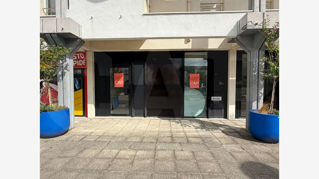 Loue local commercial 36m² en RDC Vern-sur-Seiche