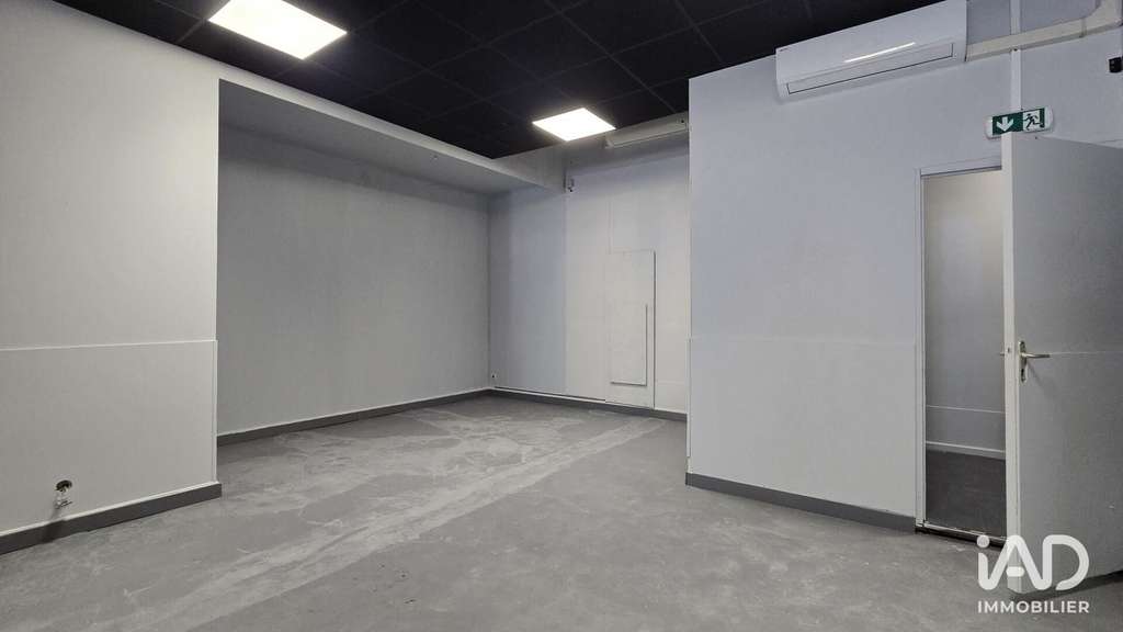 A louer local commercial de 170m² à Vernon