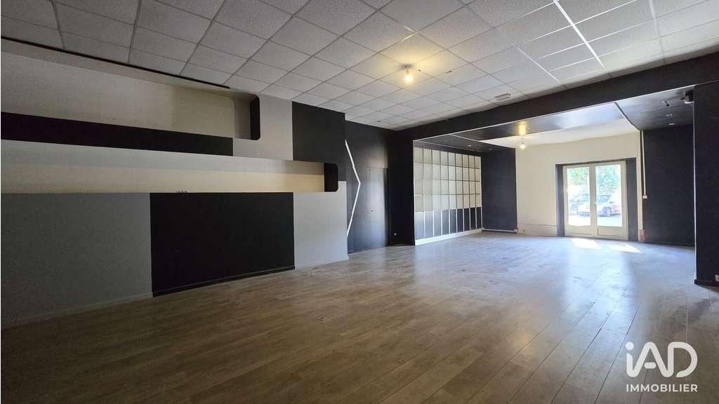 A louer local commercial de 170m² à Vernon