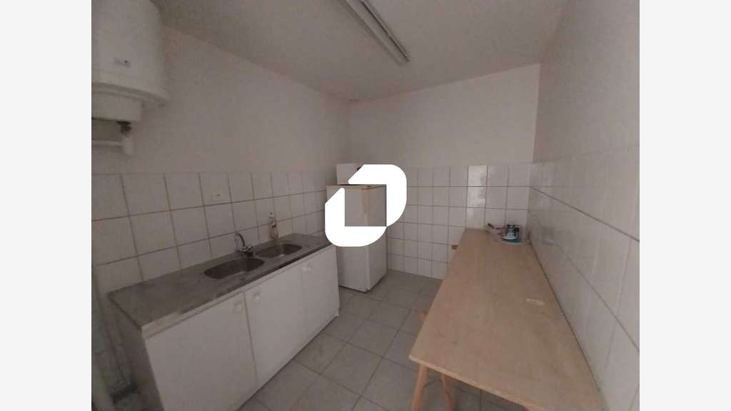 A louer Local commercial 130m² Vernouillet
