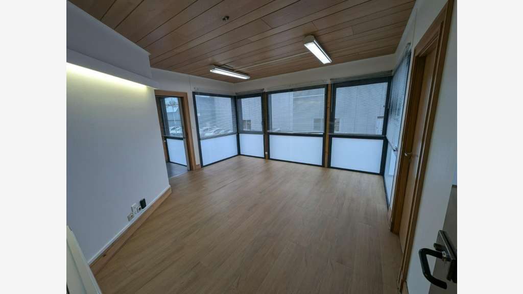 Location bureaux de 126m² St Barthélemy d'Anjou